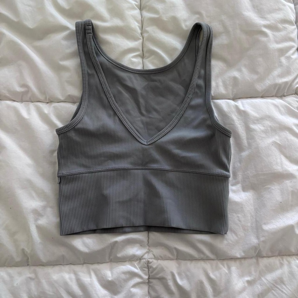 Lululemon power pivot tank